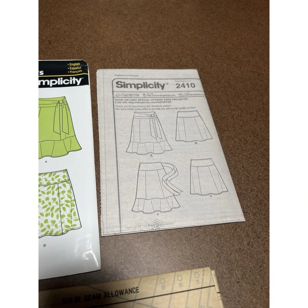 Simplicity 2410 Uncut Sewing Pattern Ladies Skirt Sizes 8-18